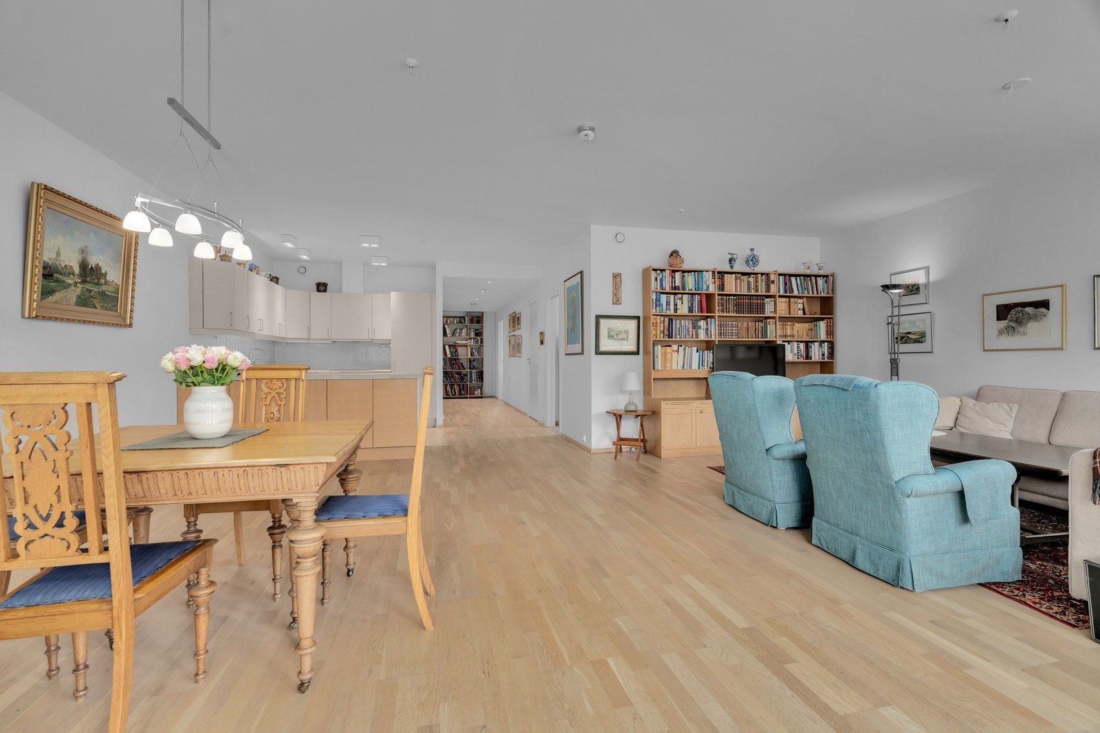 Her kan man innrede med både sitte- og spisegruppe. Galleribilde