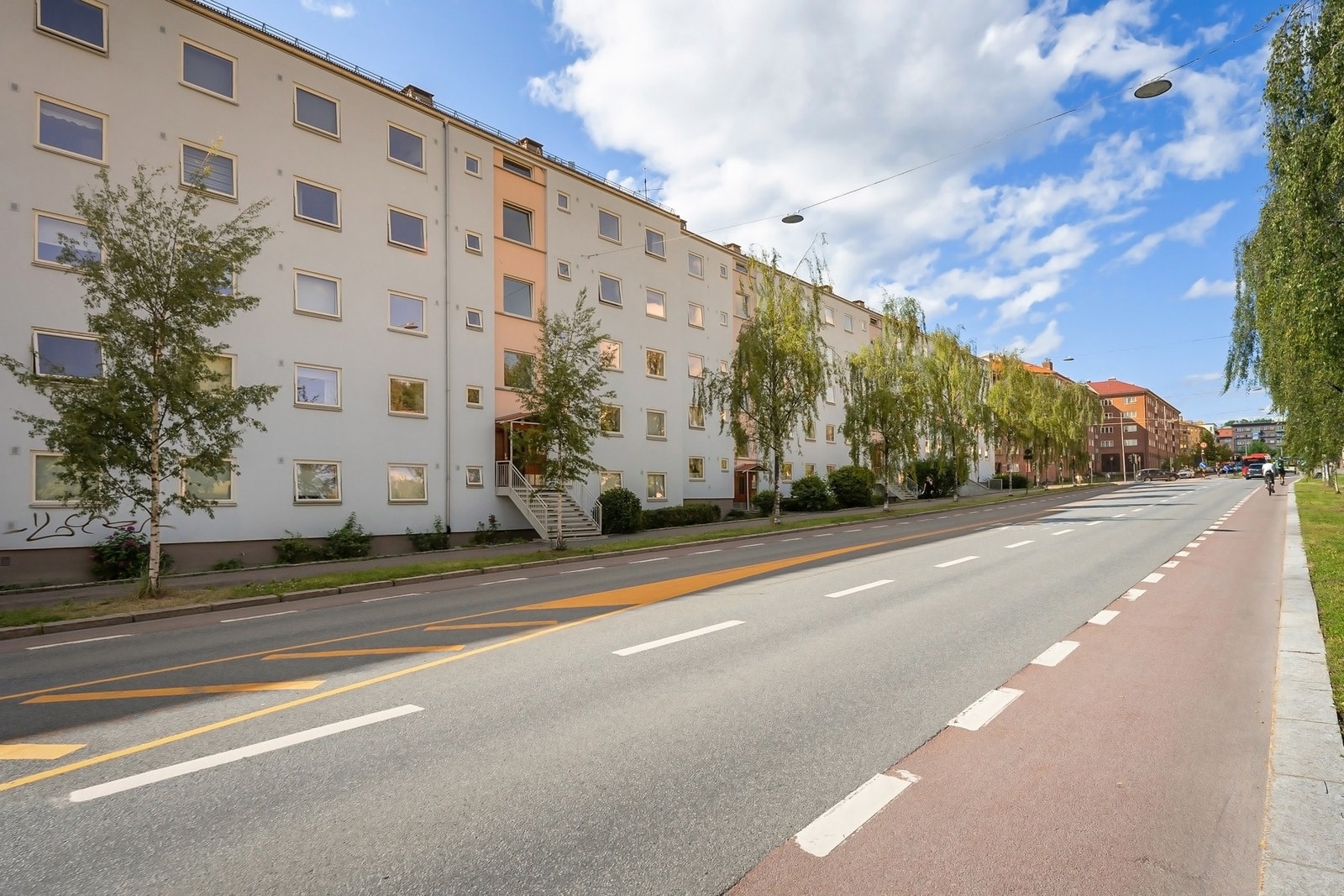 Inngangsparti. Galleribilde