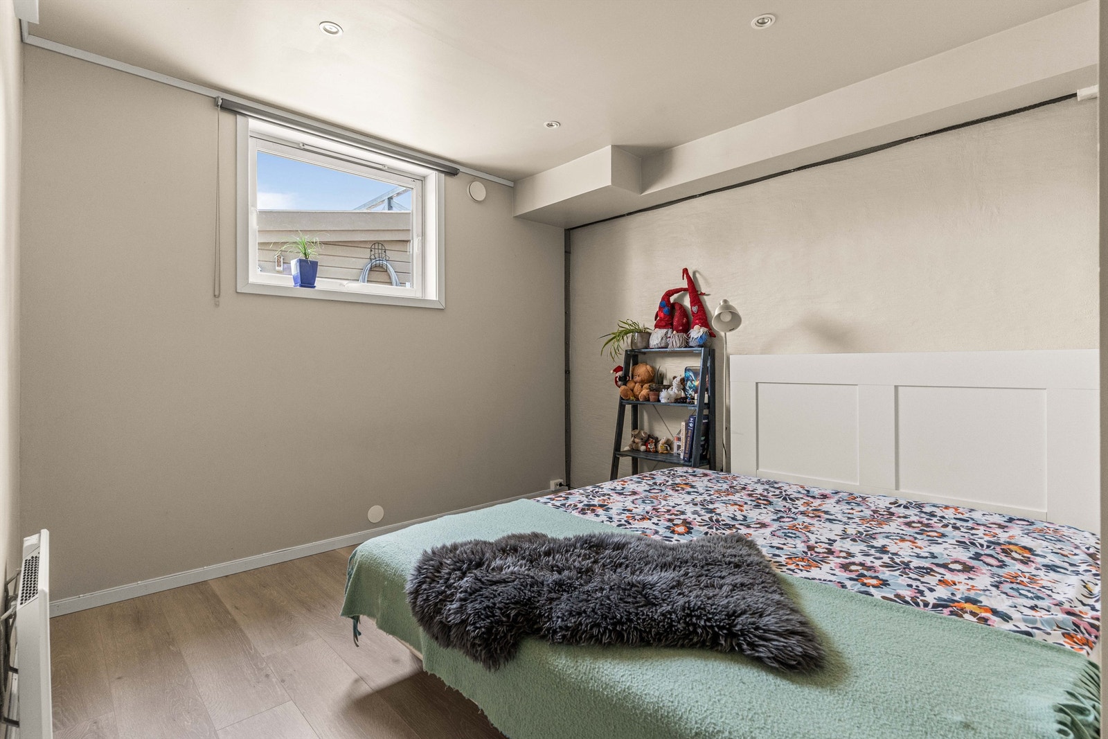 Hybelen inneholder 2 soverom. Galleribilde