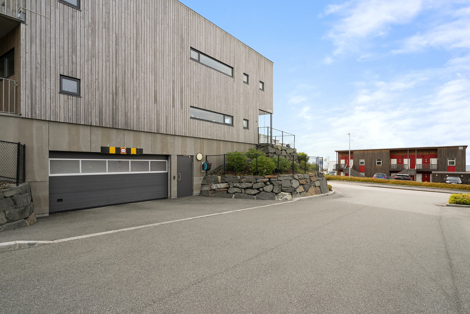 Parkering i felles garasjeanlegg. Galleribilde