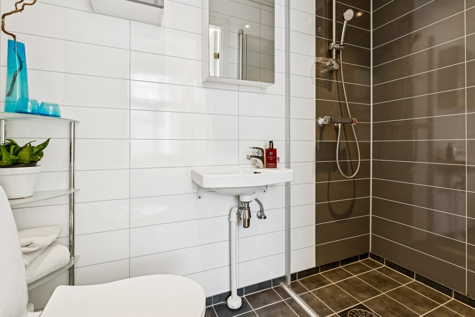 Badet er renovert i 2014 av fagfolk Galleribilde