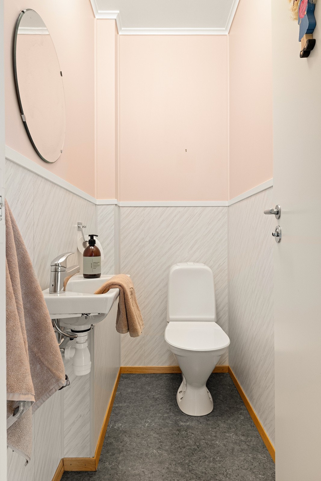 - Separat toalettrom - Galleribilde