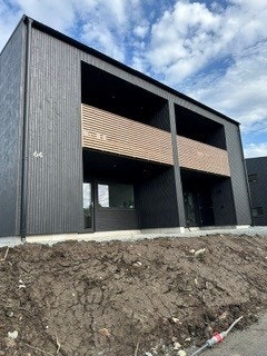 Fasade - Bygget består av 4 leiligheter. Galleribilde