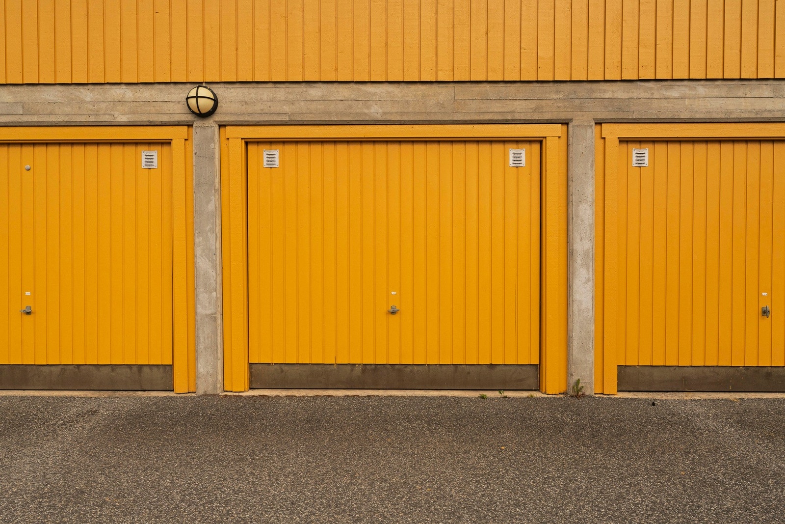 Garasje i rekke nummer 46. Galleribilde