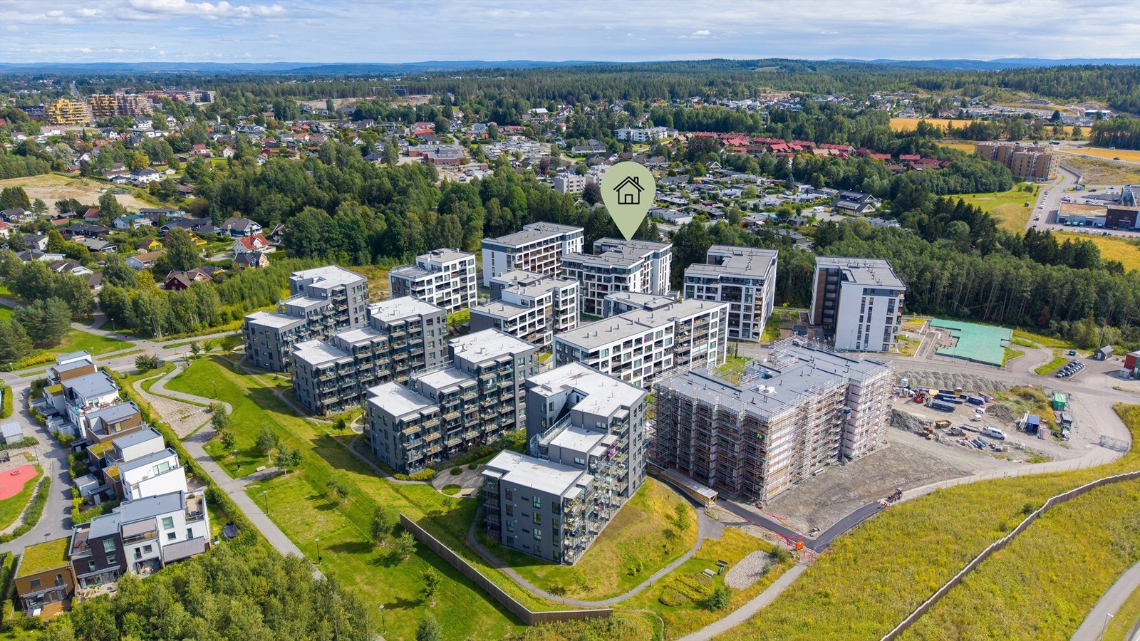 Vestbyen blir en ny bydel under utvikling på Jessheim. Området vil bestå av moderne kvalitetsboliger, omringet av grøntarealer og friområder rundt. Galleribilde