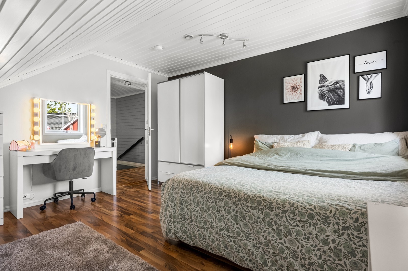 Et hyggelig rom for både barn, ungdom og gjester. Galleribilde