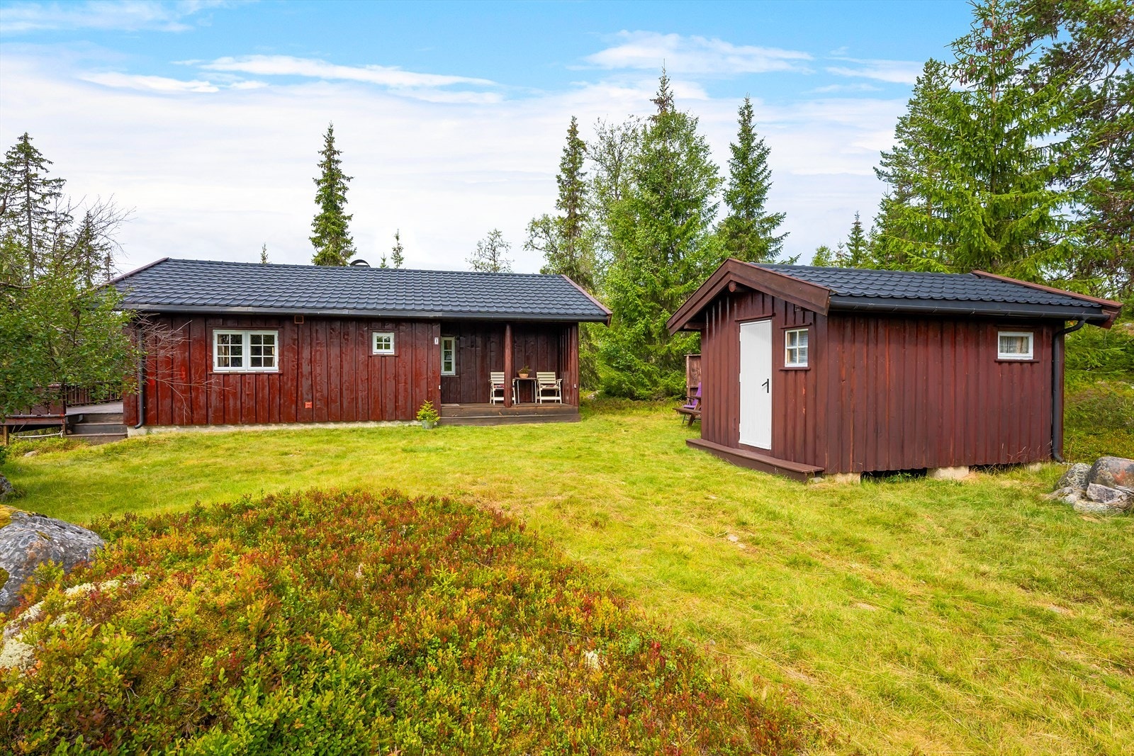 Fritidseiendom med egen utebod. Galleribilde