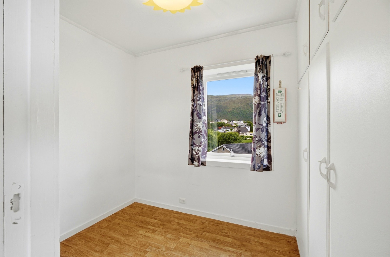 Soverom. Galleribilde