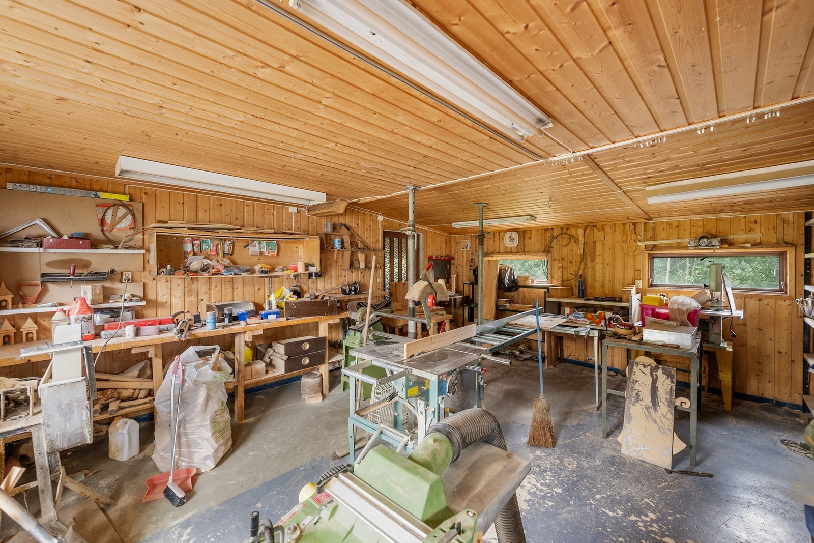 Stort hobbyrom i uthuset Galleribilde