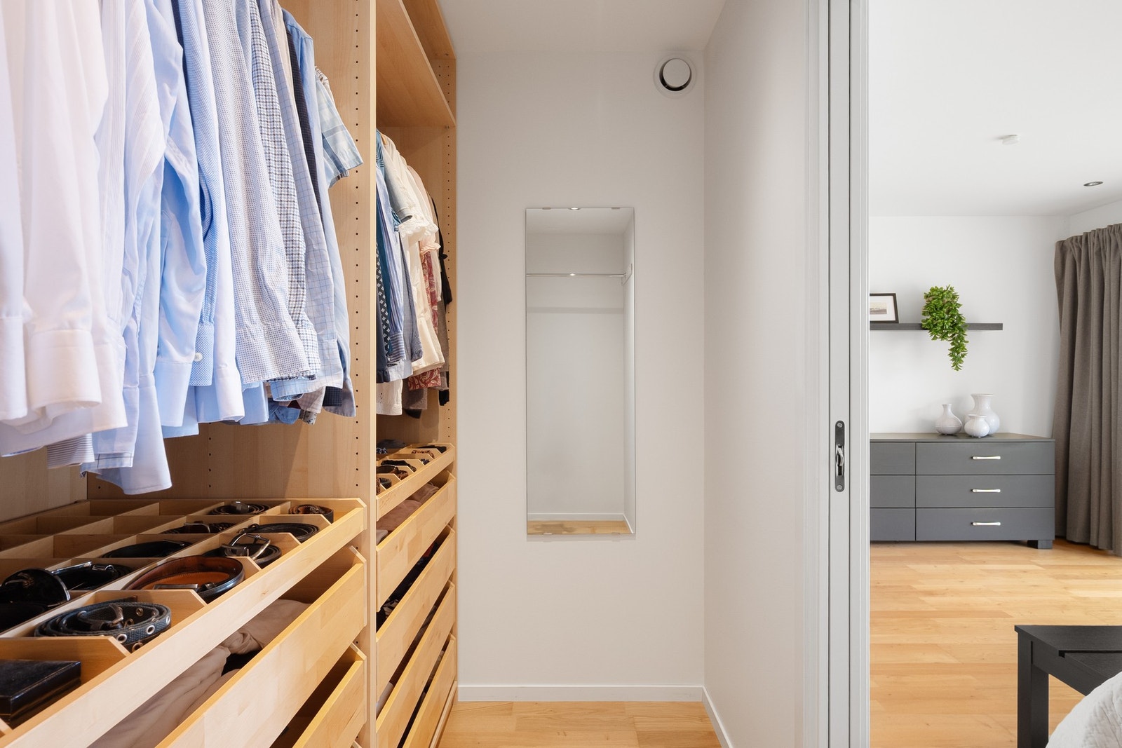 Walk in garderobe Galleribilde