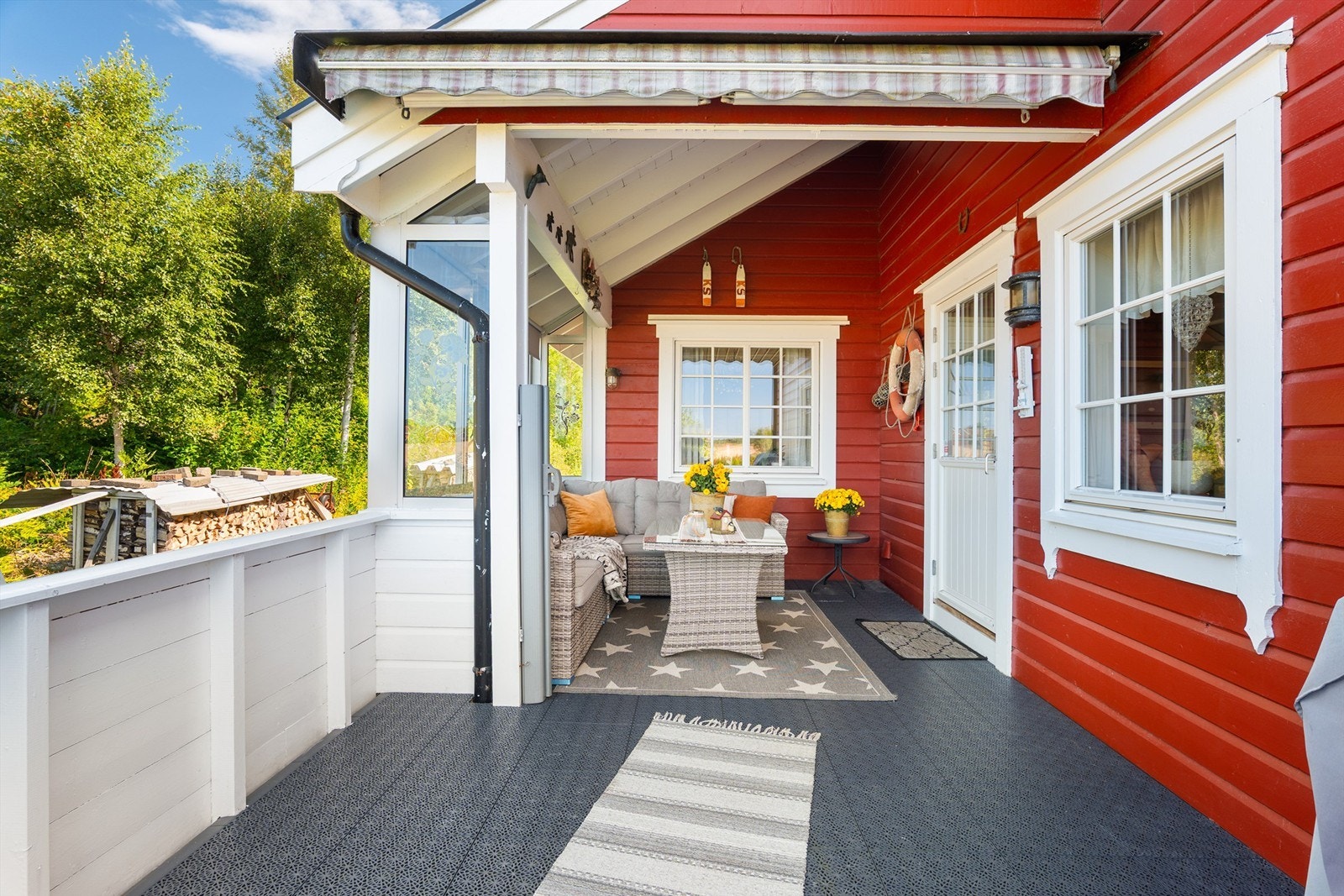 På denne siden er det kveldssol sommerstid. Galleribilde