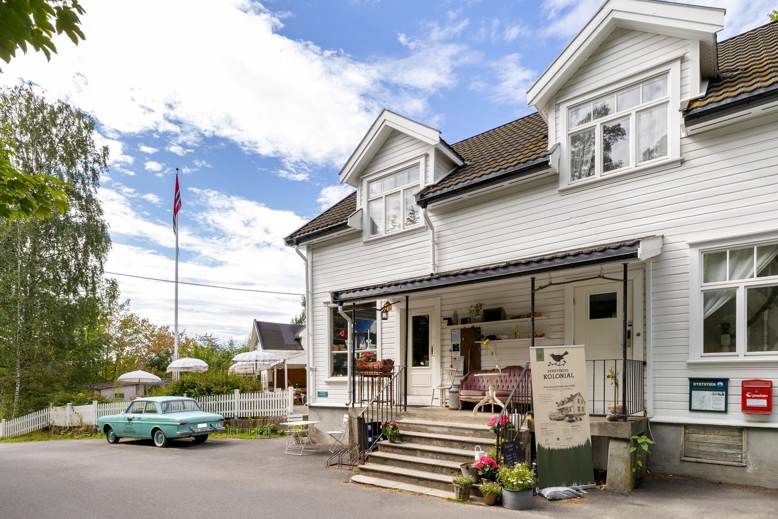 Svartskog kolonial ligger like i nærheten Galleribilde