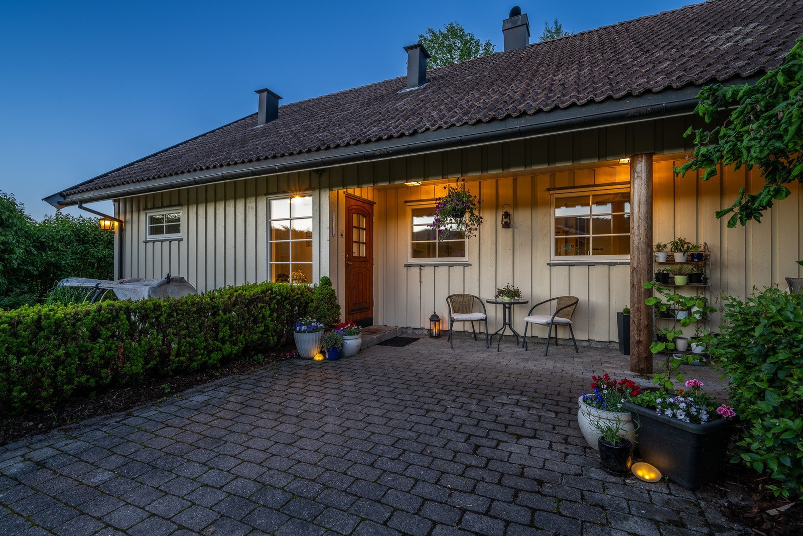 Her er det hyggelig å sette seg ned med morgenkaffen eller nyte de rolige kveldstimene. Galleribilde