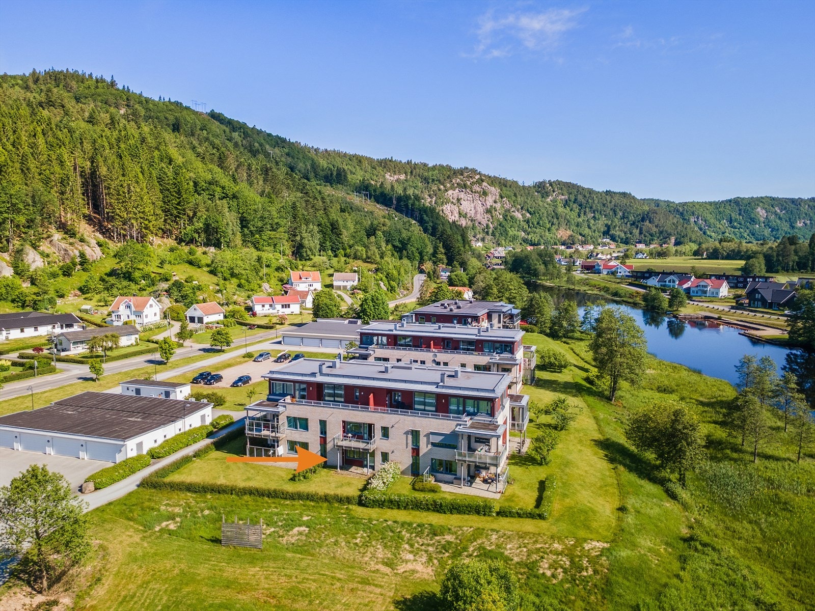 Hjertelig velkommen til Farmoveien 9! Galleribilde