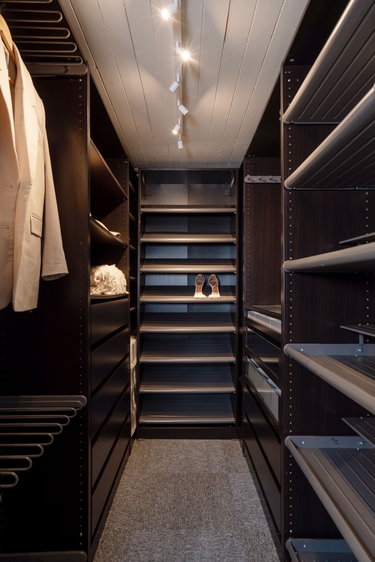 Walk in closet Galleribilde