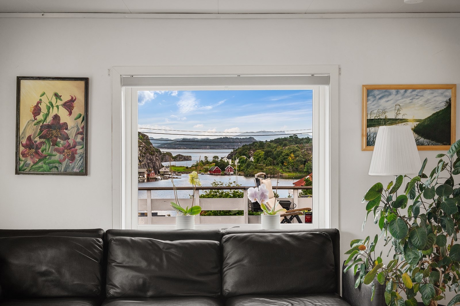 Flott utsikt fra stuen. Galleribilde
