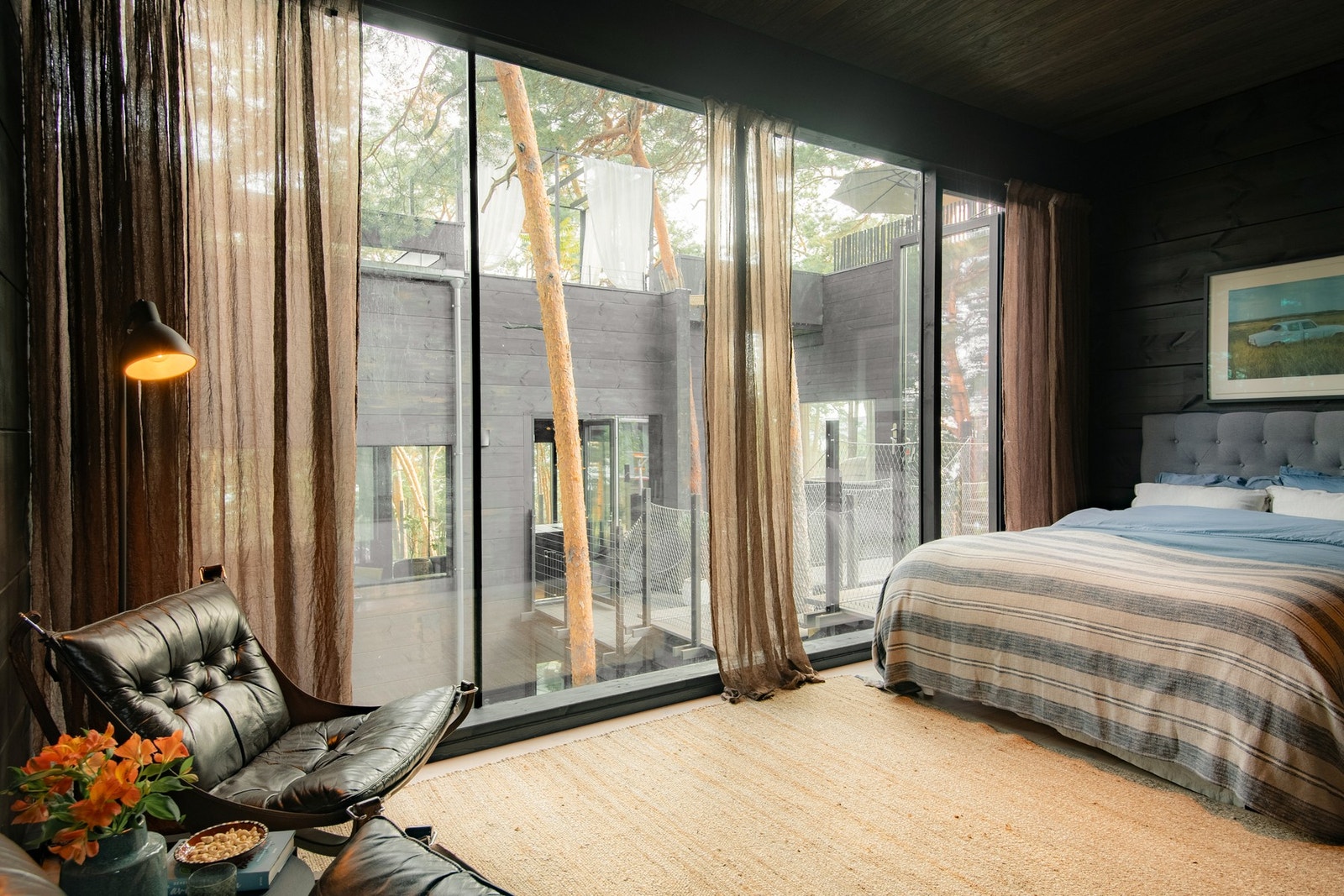 Rommet er perfekt som tenåringsrom, gjesteværelse eller bibliotek/sanserom. Galleribilde