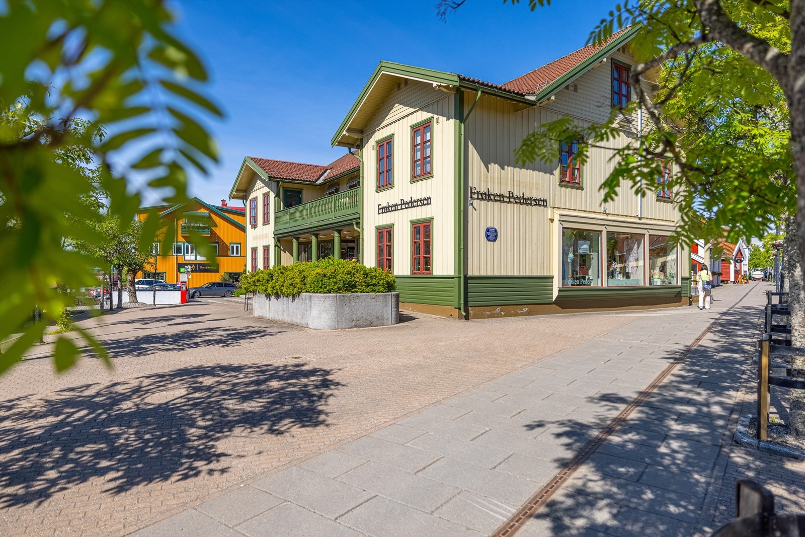 Jessheim sentrum med alt av moderne fasiliteter. Galleribilde