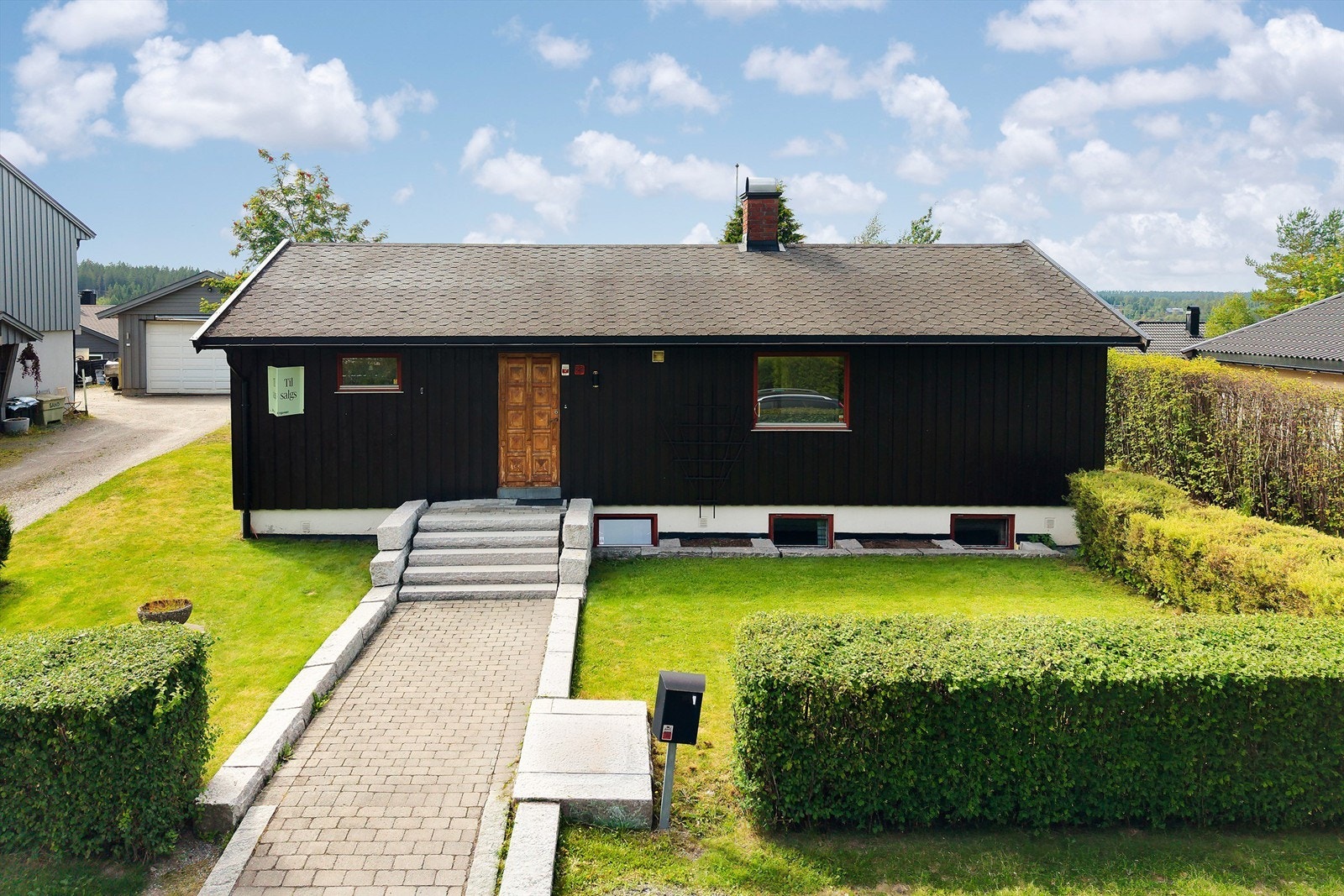 Enebolig fra 1975 med oppgraderingsbehov og stort potensiale. Galleribilde
