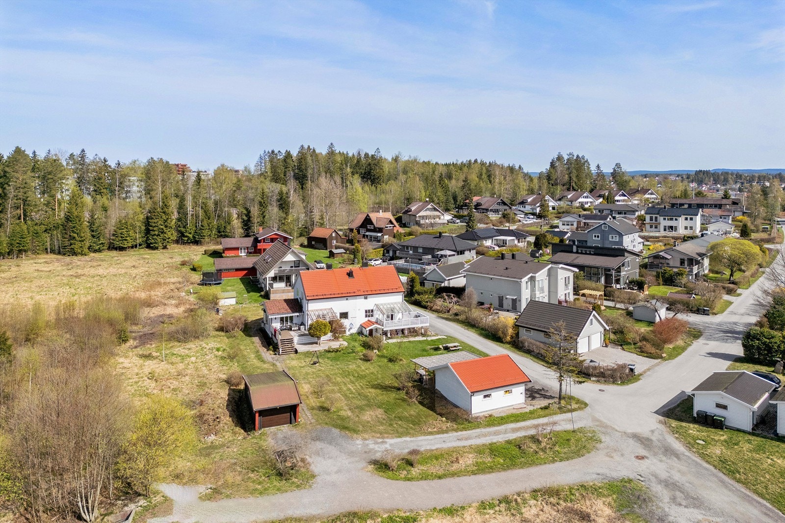 Flotte turområder med lysløype og merkede løyper finnes i nærområdet Galleribilde