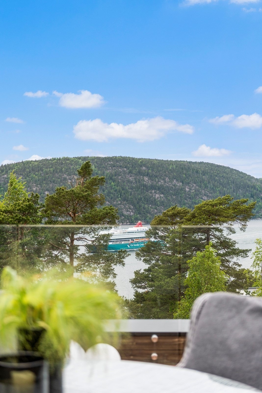 Nærkontakt med skipstrafikken i Oslofjorden. Galleribilde