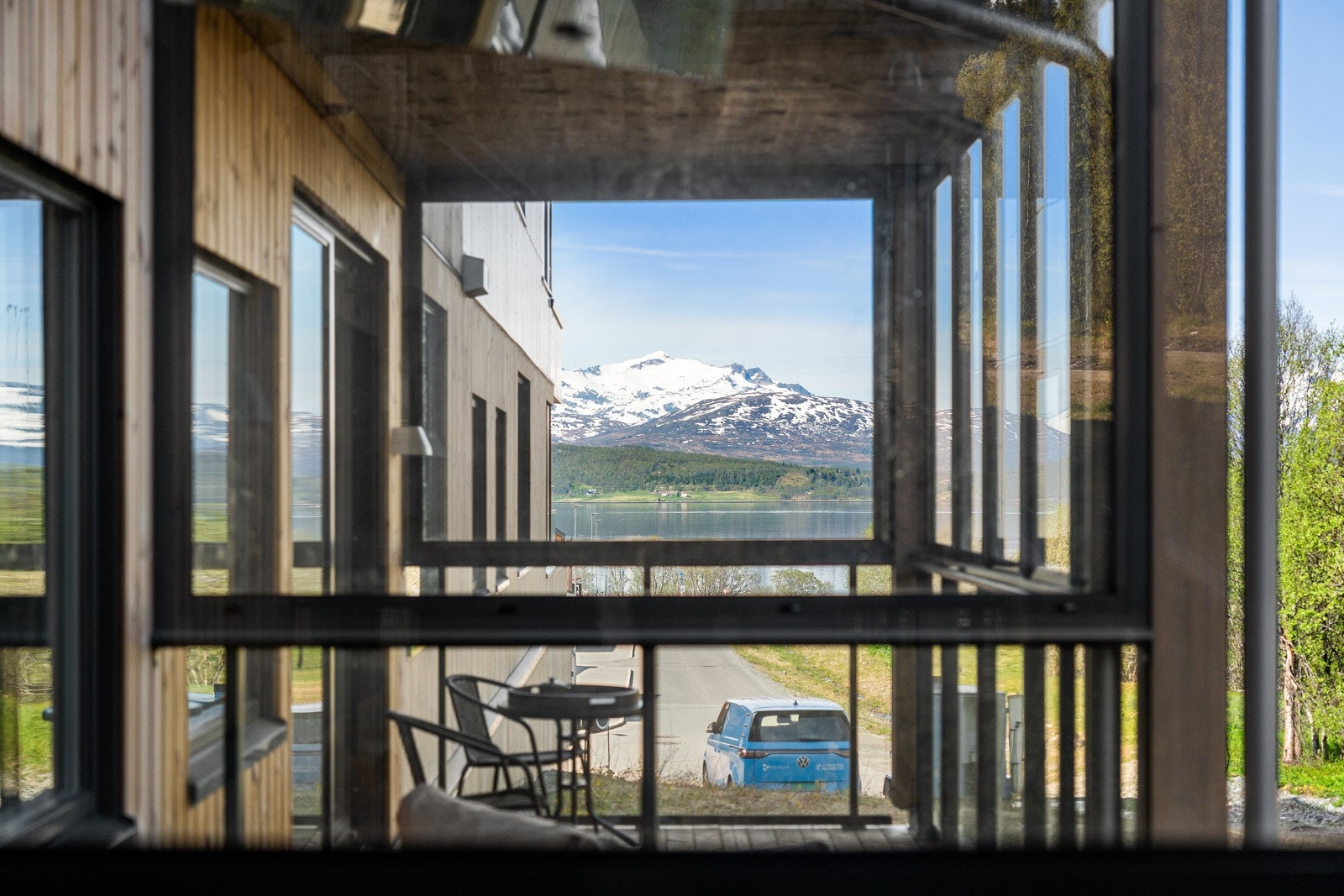 Heis, balansert ventilasjon og moderne standard gir en komfortabel og lettvint hverdag. Galleribilde