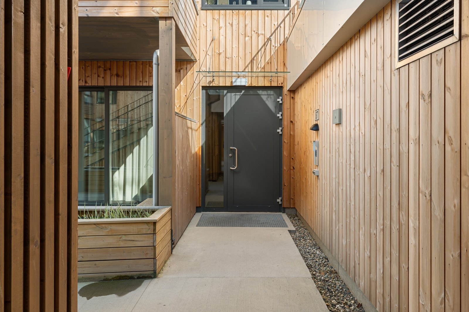 Pent inngangsparti. Galleribilde