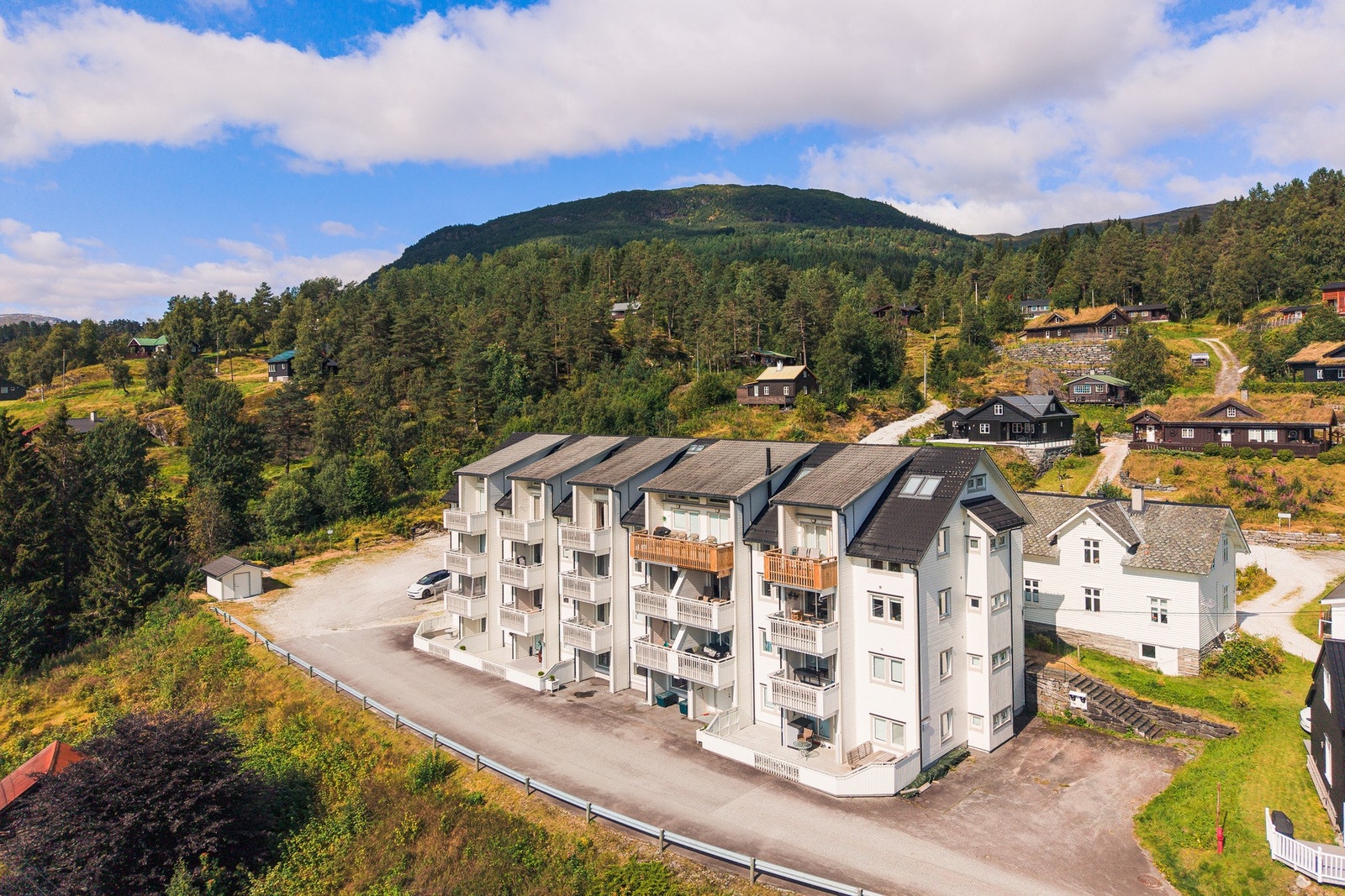 ASK Eiendomsmegling ved Bjørnar Berg har gleden av å presentere Oppheimstunet 38! Galleribilde