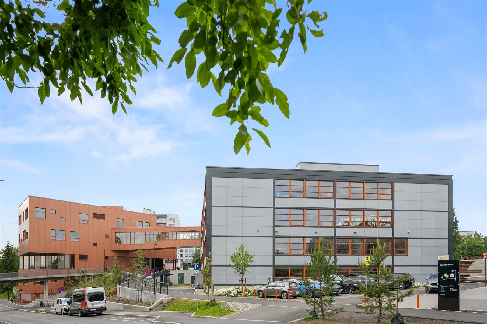 Hovseter skole ligger i trygg og kort avstand fra boligen. Galleribilde