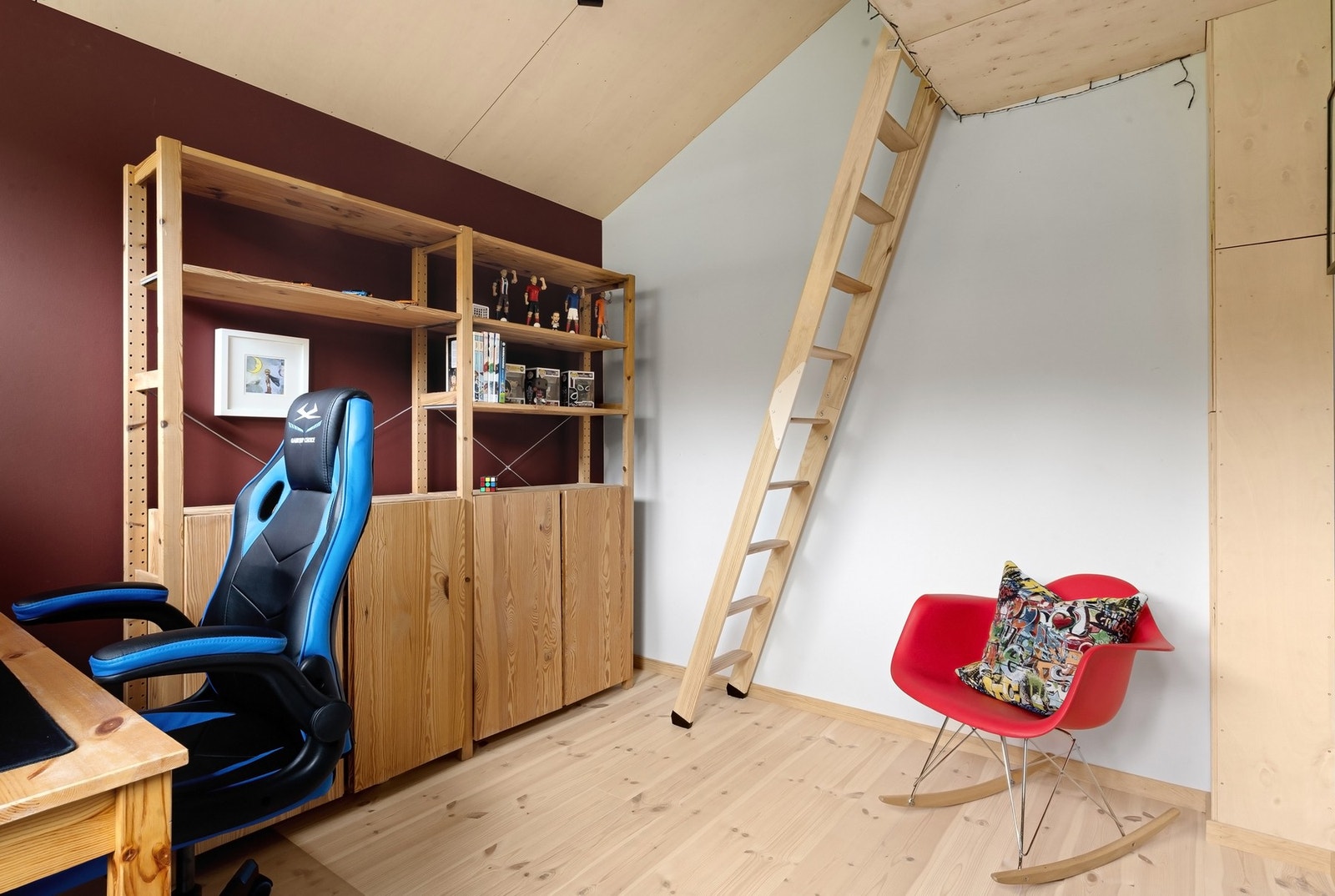 Soverom 3 - dette har også en hems Galleribilde