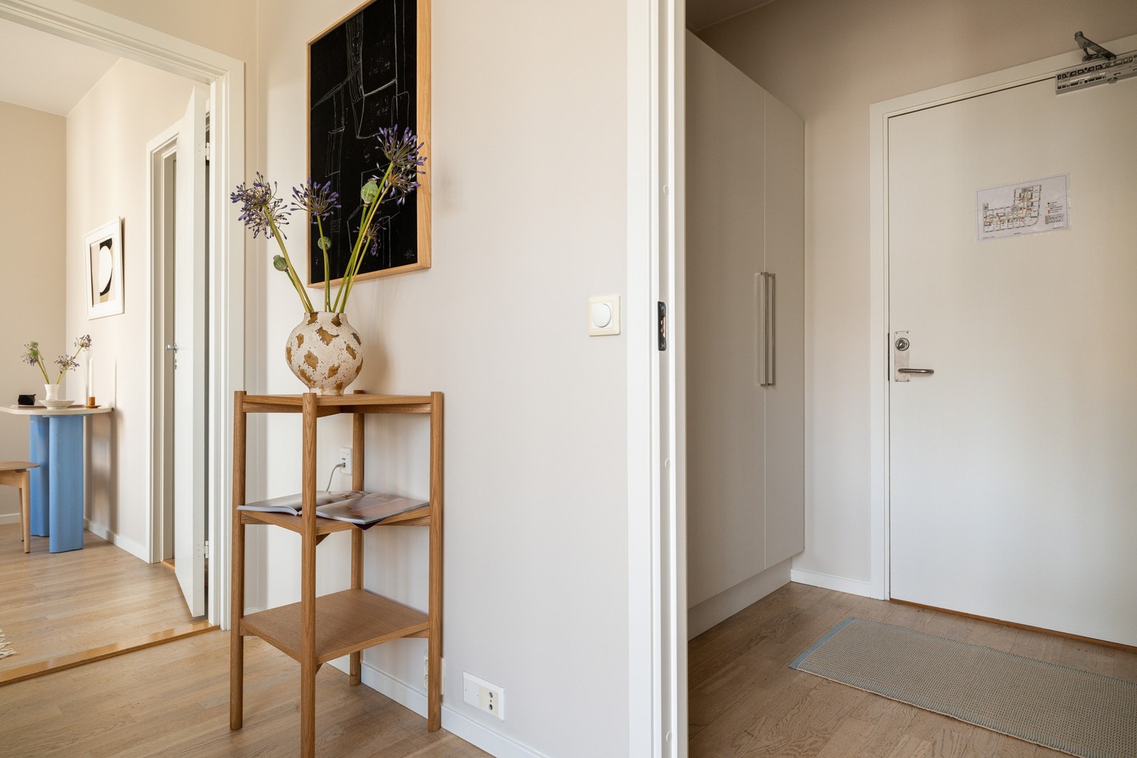 Lys og innbydende entré Galleribilde