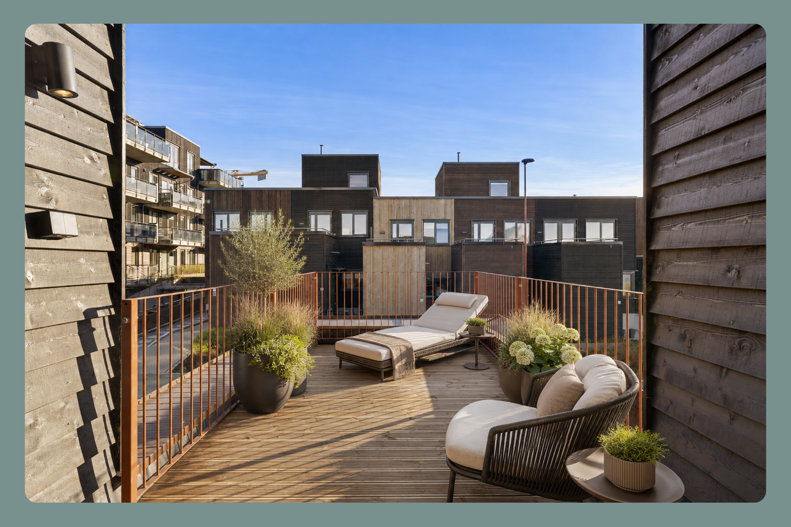 Solrik terrasse på 13 kvm. Galleribilde