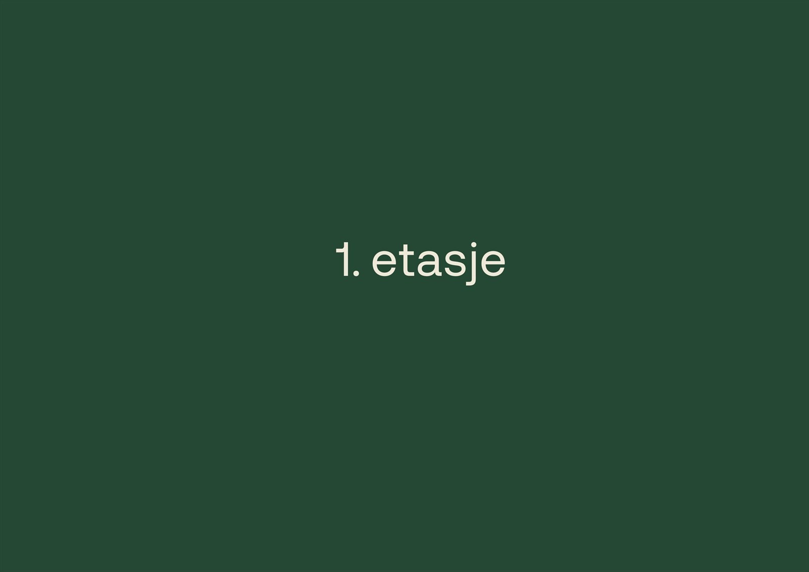 Velkommen ned til 1. etasje! 1. etasje består av 3 soverom, entre og 1 baderom. Galleribilde
