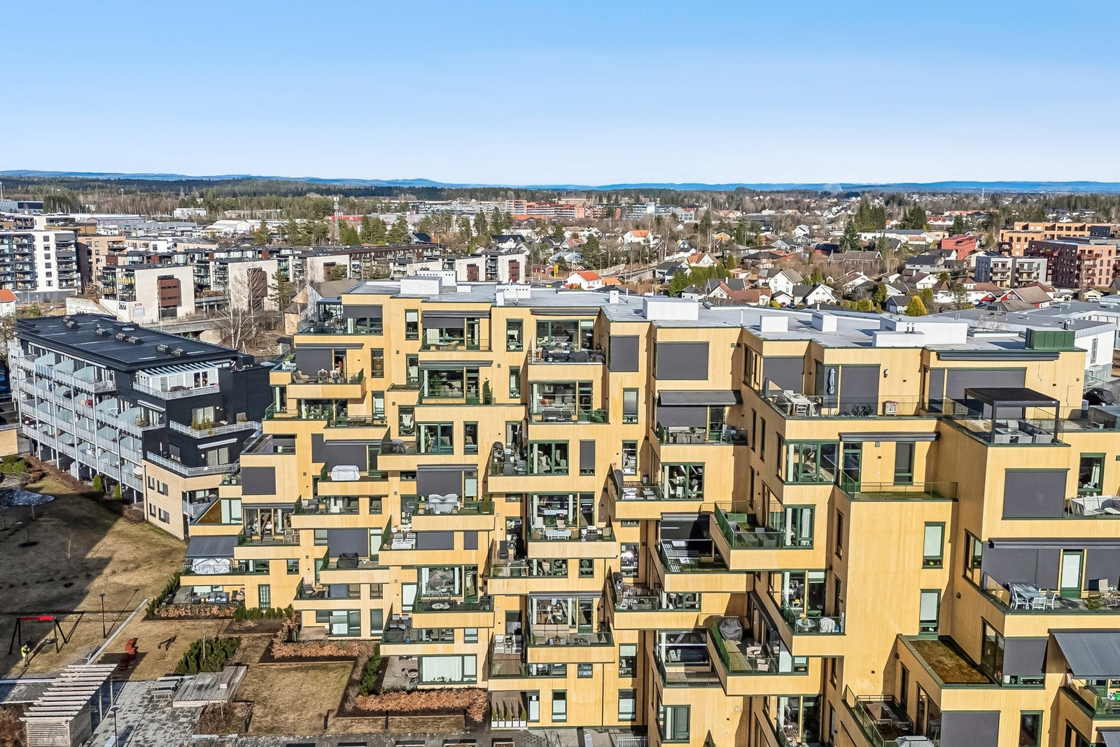EIE Jessheim & Råholt v/ Christian Brodshaug har gleden av å presentere Gotaasalleen 13! Foto av Bjørn Sørheim (EFKT). Galleribilde