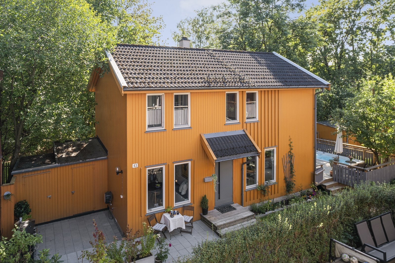 Marianne Stoveland i DNB Eiendom har gleden av å ønske deg velkommen til en sjelden mulighet i Strømsveien 43! Galleribilde