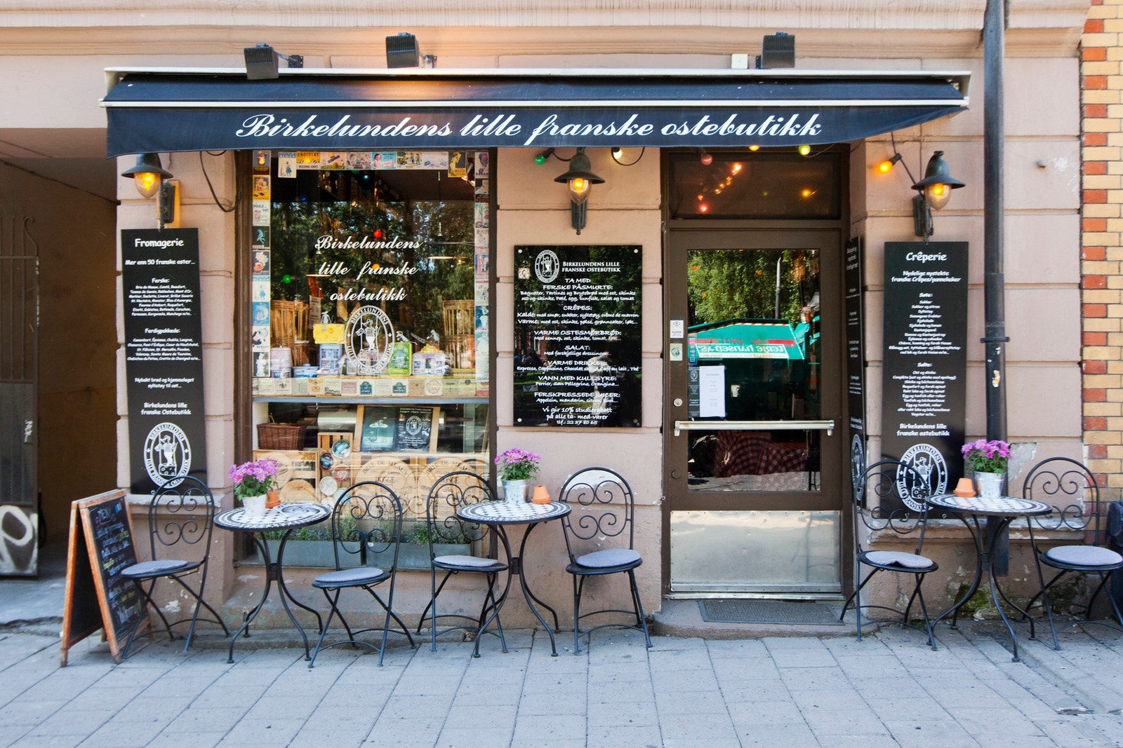 Grünerløkka byr på et svært godt utvalg av restauranter, kaféer og barer - alt innen kort gangavstand. Galleribilde