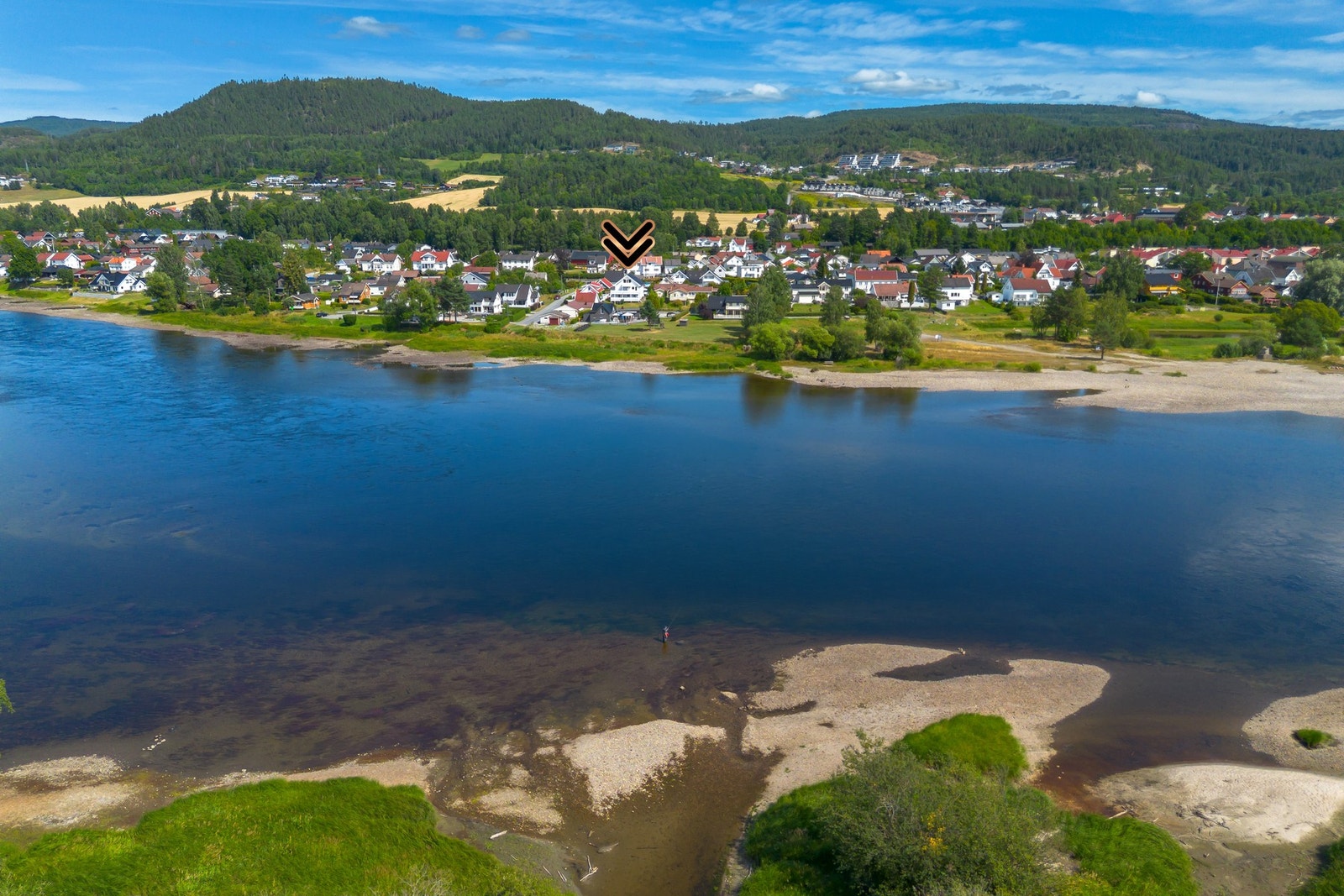 I nærområdet finner man blant annet idrettsanlegg, ballbaner, treningssentre og flotte turmuligheter. Galleribilde