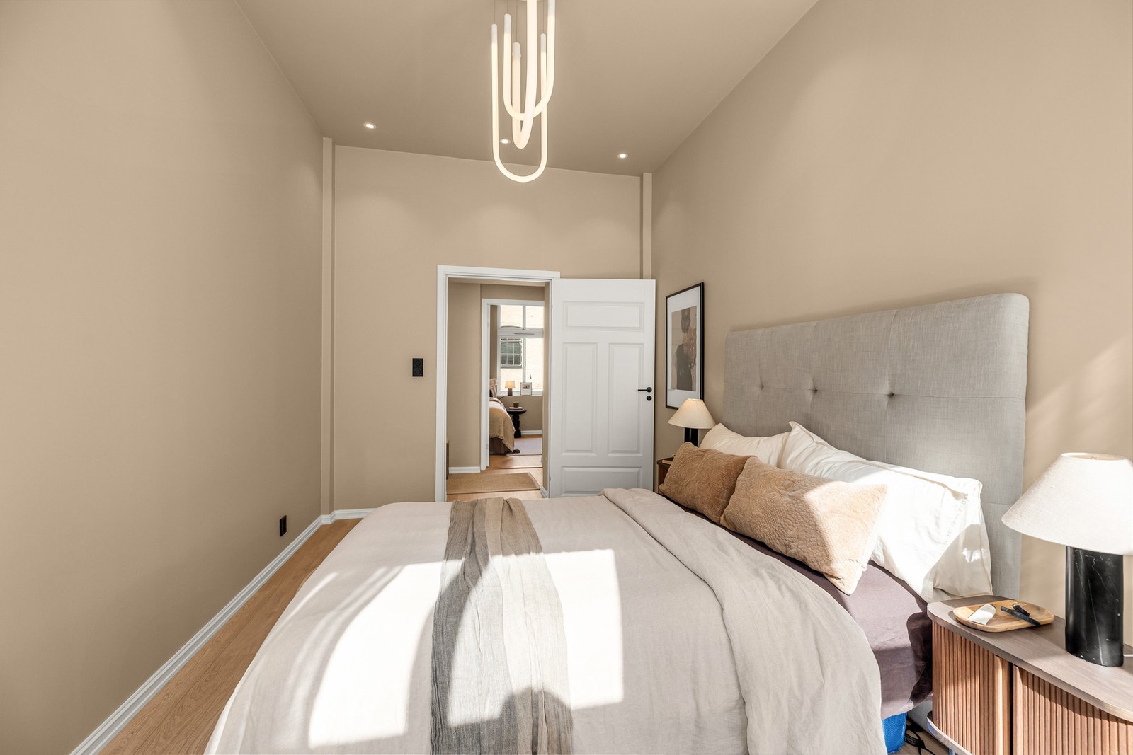 Plass til ønsket garderobeløsning. Galleribilde