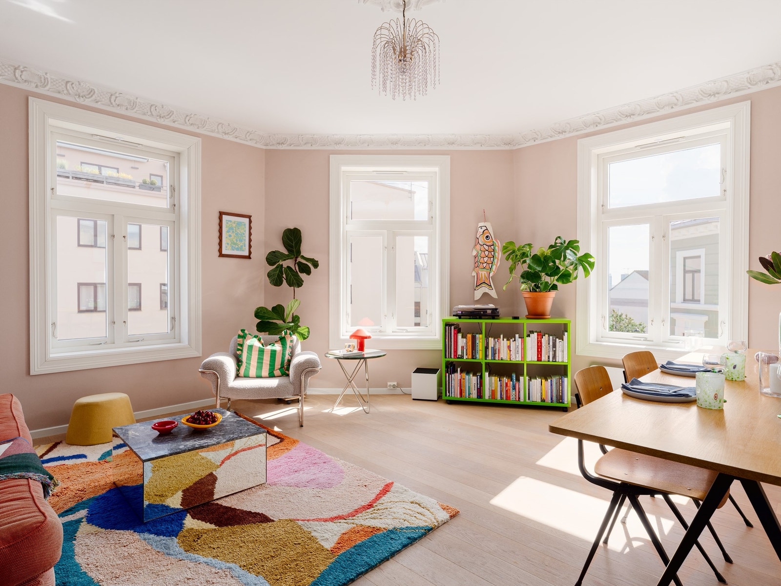 Velkommen til denne luftige perlen på toppen av Lofotgata! Galleribilde