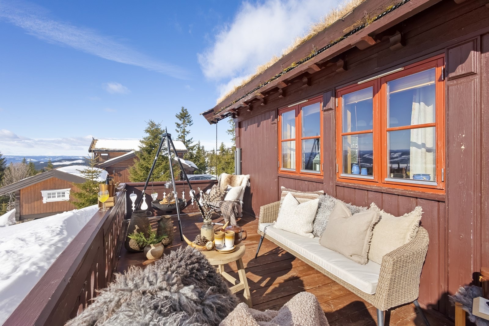 Den vestvendte terrassen har gode solforhold. Galleribilde