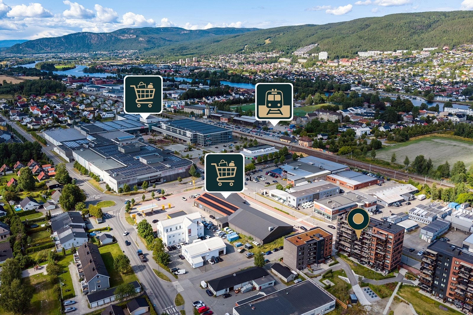Her bor du med gangavstand til kjøpesenter, togstasjon og dagligvare Galleribilde