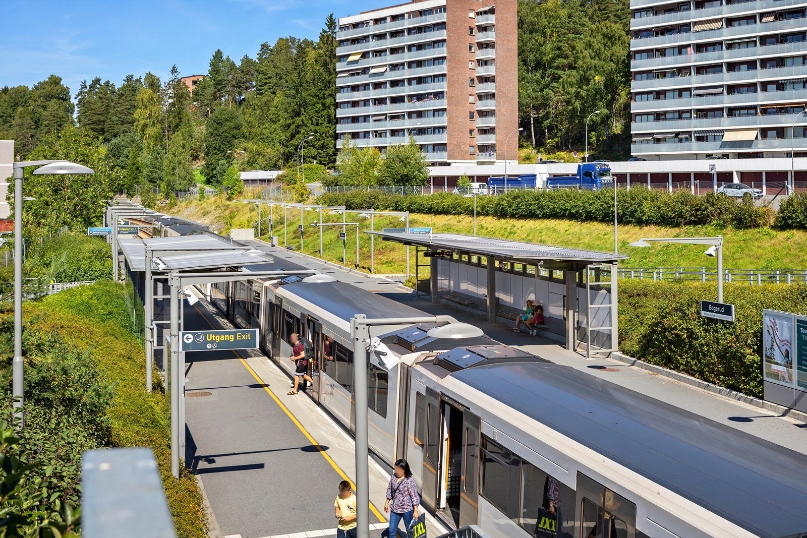 Bogerud T-bane: Bogerud T-banestasjon gir enkel og effektiv forbindelse til sentrum. Galleribilde