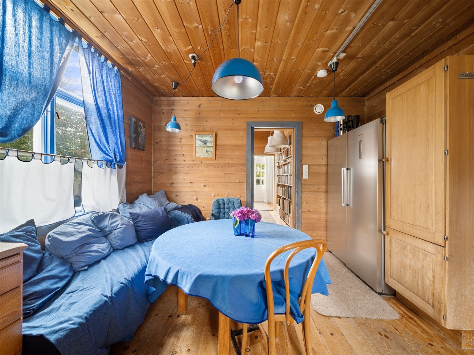 Kjøkkenet måler 17 m². Galleribilde