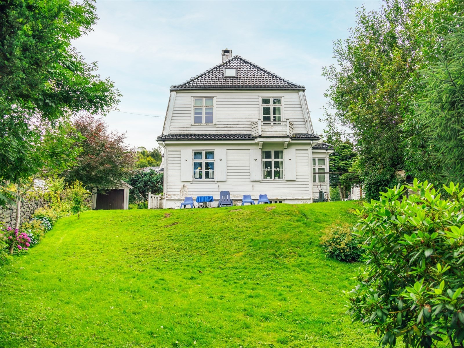 Det ble bygget en enkel garasje på eiendommen på 50-tallet. Galleribilde