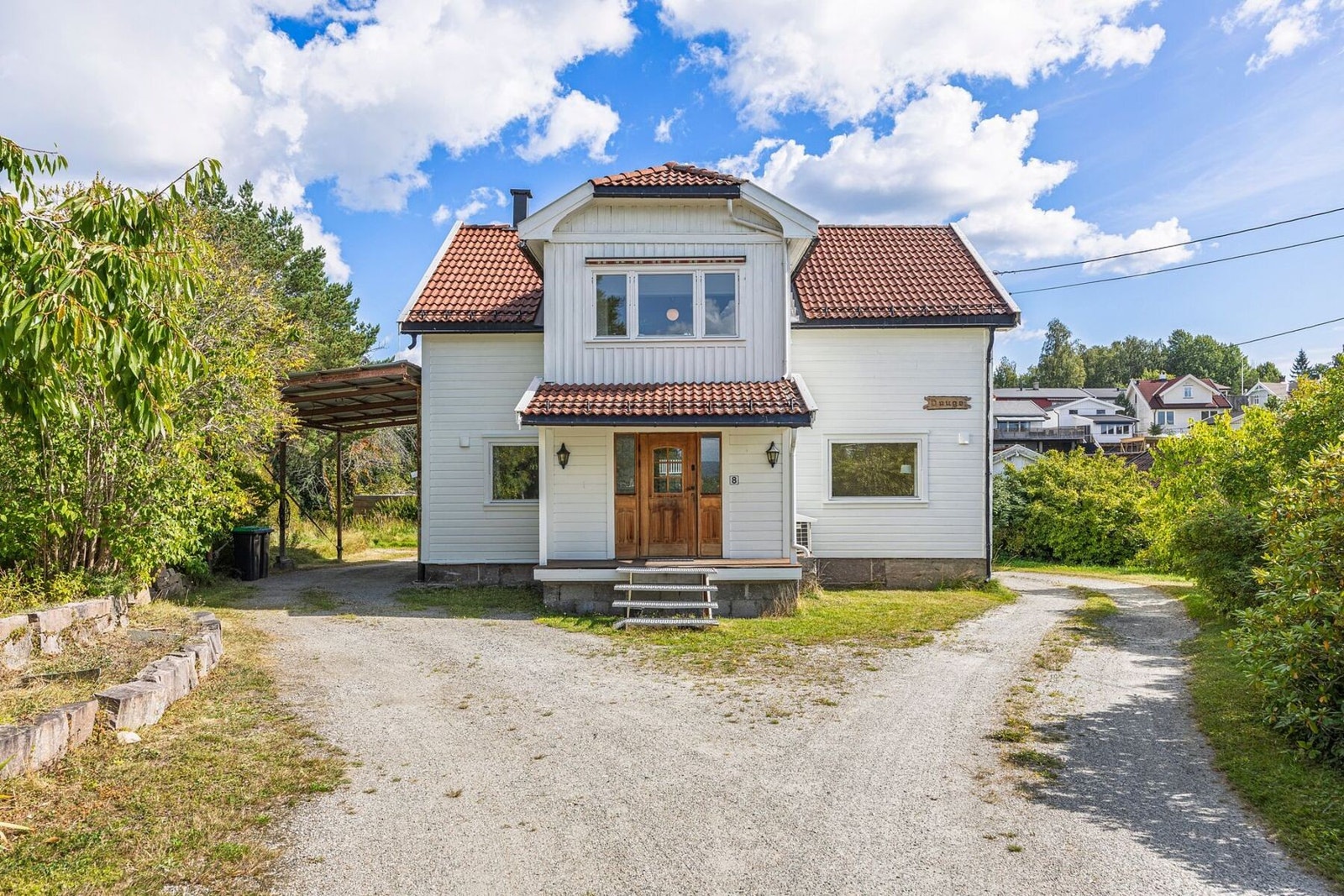 Privatmegleren Park v/Anne Elisabeth Naper har gleden av presentere Fjellstrandveien 8! Galleribilde
