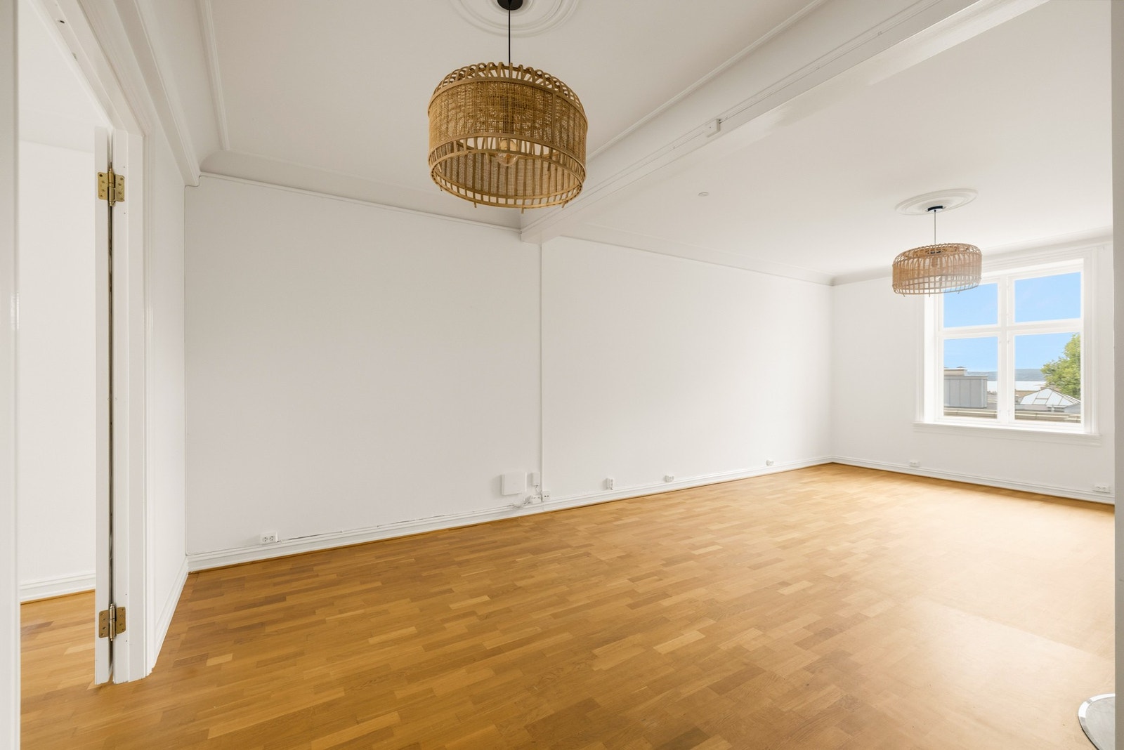 Store, luftige rom. Galleribilde