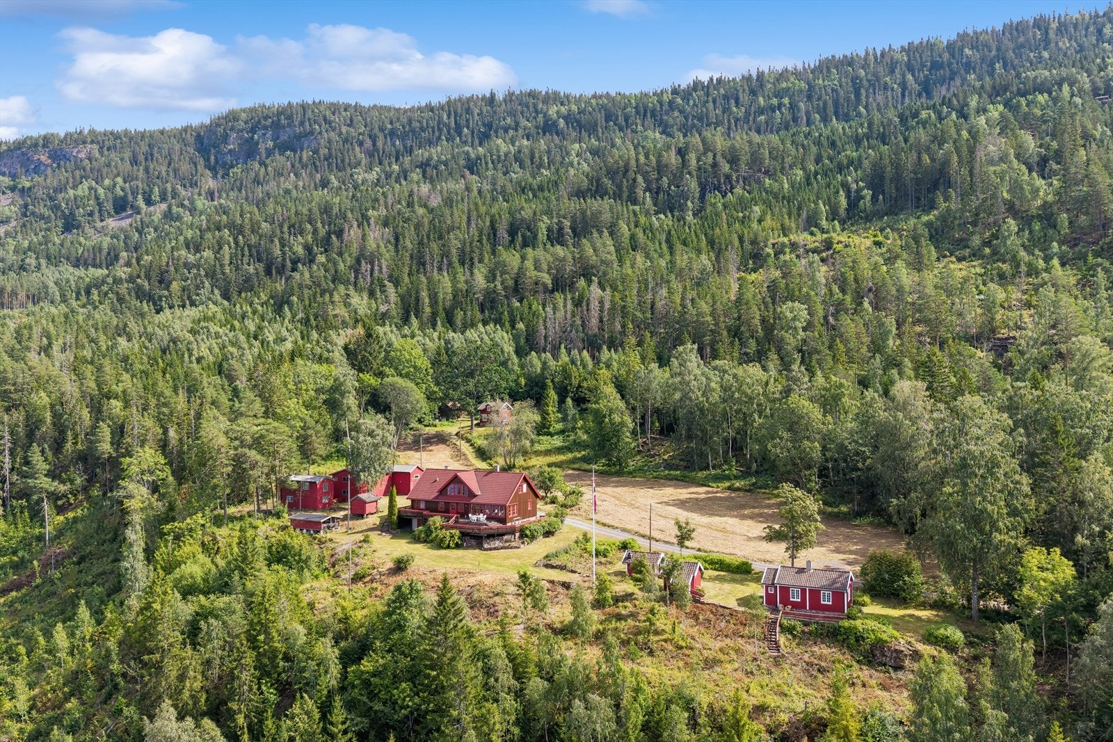 Her bor du med umiddelbar nærhet til turmulighetene i Krokskogen. Galleribilde