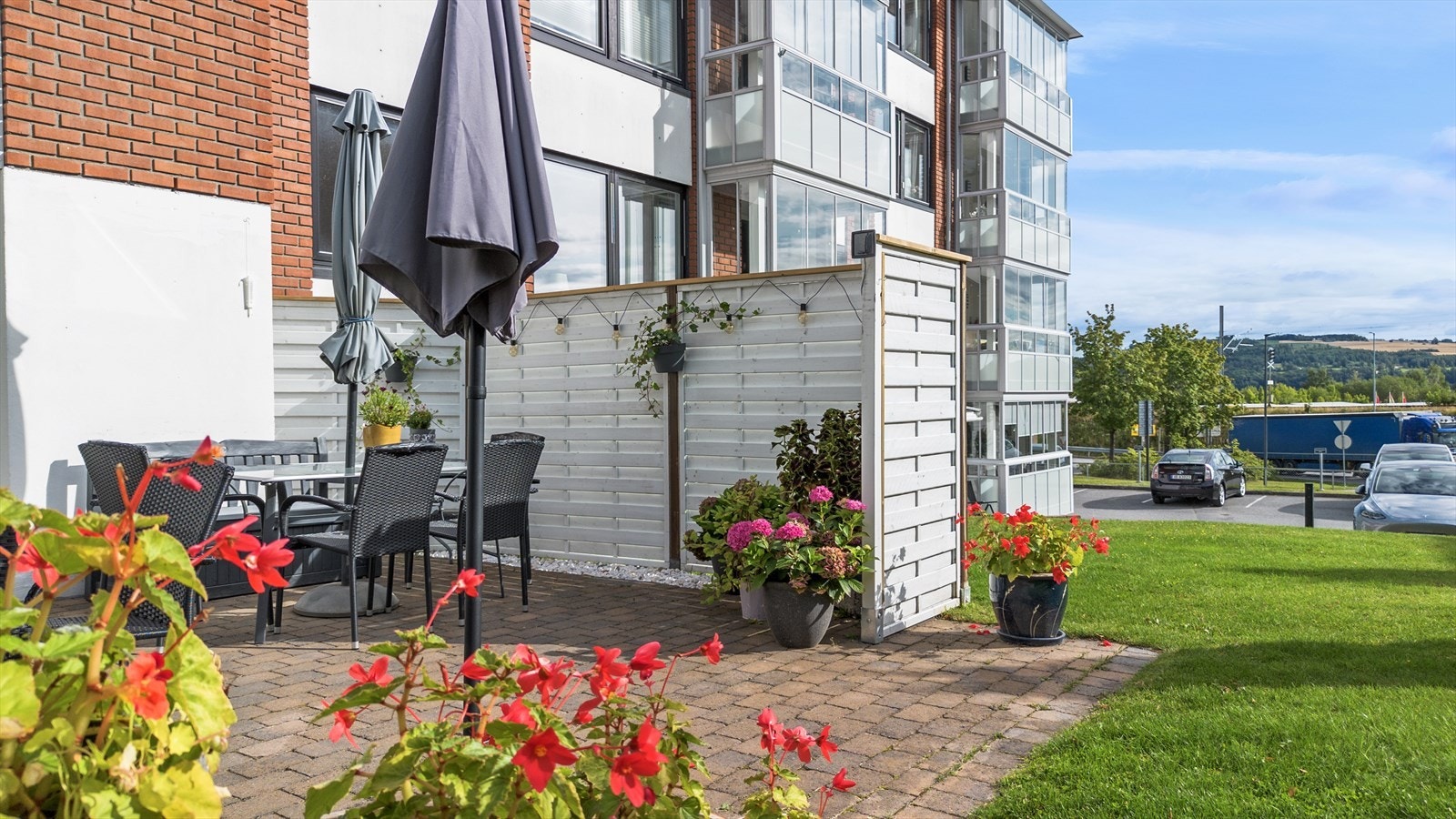 Hyggelig felles uteplass. Galleribilde