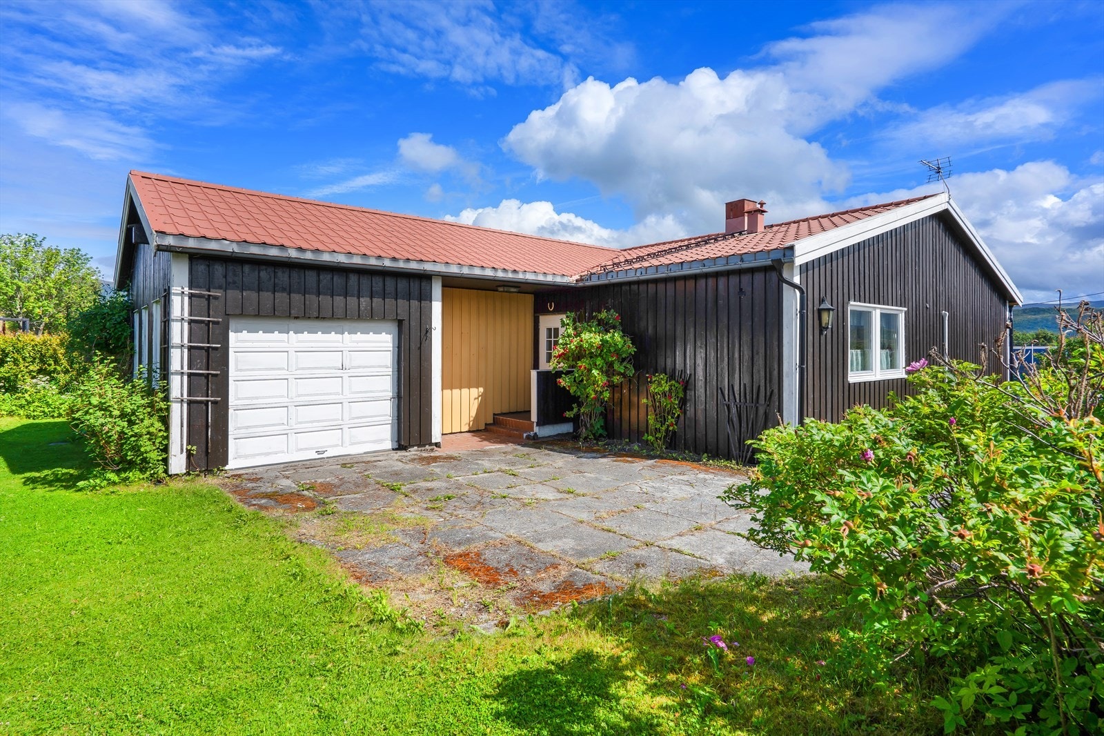 Tettingveien 8, Brønnøysund
