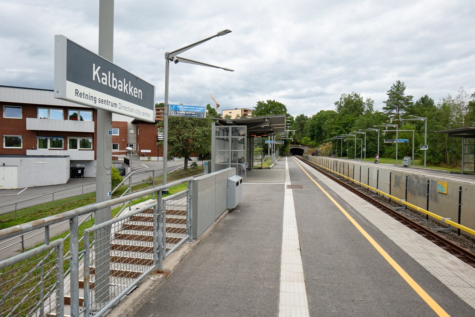 Kalbakken T-banestasjon ligger kun 8 minutters gange unna leiligheten. Galleribilde